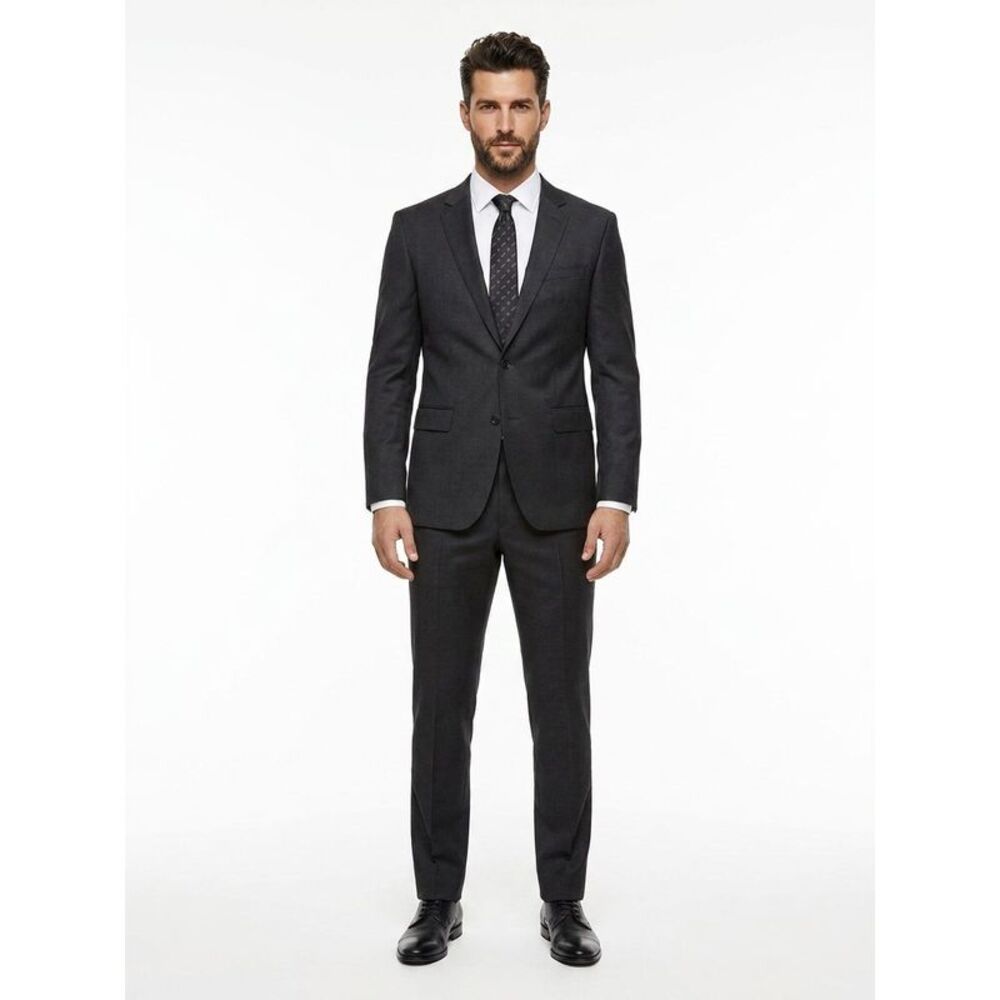 Givenchy Black And White Silk Men's Tie - Picture 3 of 4